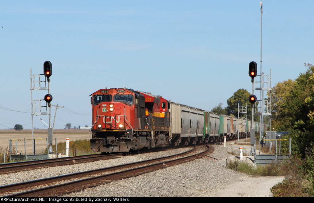 CN 5625 KCS 5002